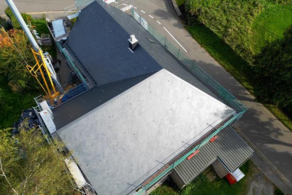 ©Roofland - Hochwertige Dachstuhlsanierung in Büllingen (B)