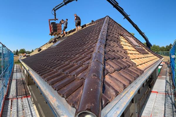 ©Roofland - Umfangreiche Dachsanierung in Niederfeulen (L)