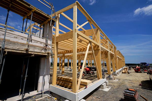 ©Roofland - Bâtiment industriel en bois à Hosingen (L)