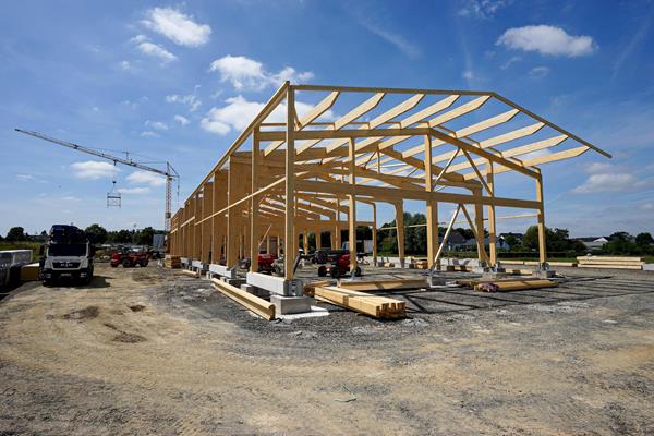 ©Roofland - Bâtiment industriel en bois à Hosingen (L)