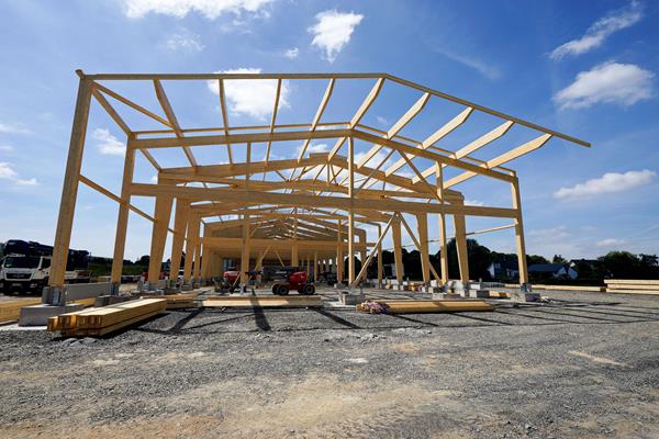 ©Roofland - Bâtiment industriel en bois à Hosingen (L)