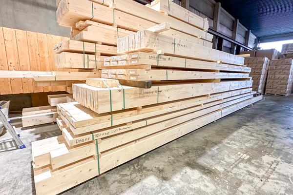 Produktion der Dachbauelemente ©Roofland AG