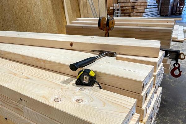 „Handwerk in Aktion“ - Einfamilienhaus in Holzständerbauweise