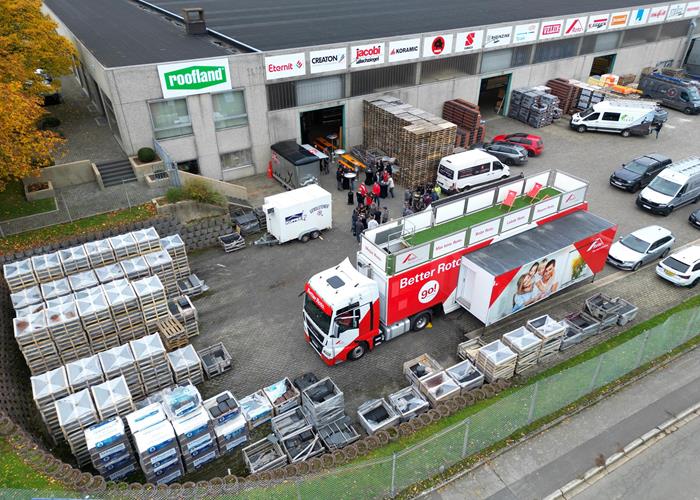 Roto Truck Tour © Roofland.com