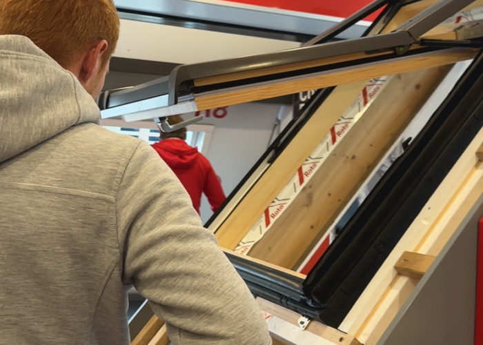 Roto Truck Tour © Roofland.com