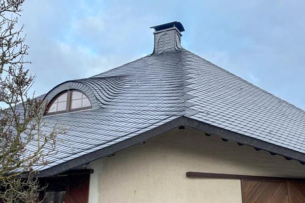 Du toit en chaume au toit en ardoise @Gerd Scheuren