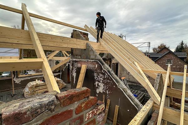 Dachsanierung Faimes ©roofland.com