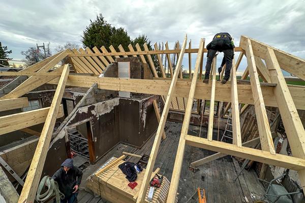 Dachsanierung Faimes ©roofland.com