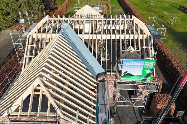 Dachsanierung Faimes ©roofland.com