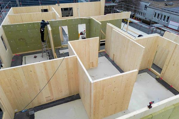 Transformation en centre résidentiel et de santé ©roofland.com