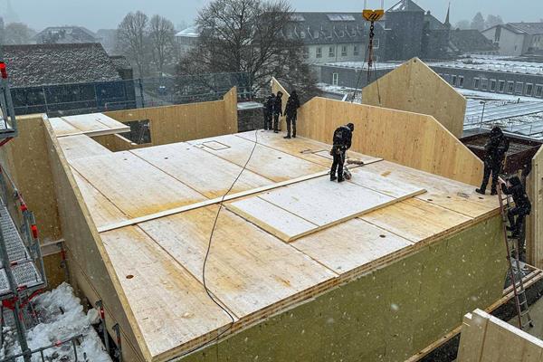 Transformation en centre résidentiel et de santé ©roofland.com