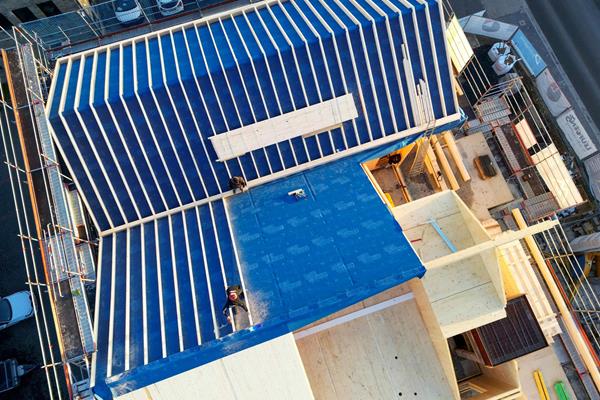 Transformation en centre résidentiel et de santé ©roofland.com