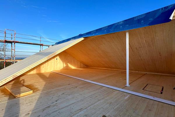 Transformation en centre résidentiel et de santé ©roofland.com