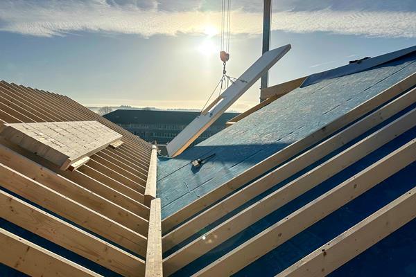 Transformation en centre résidentiel et de santé ©roofland.com