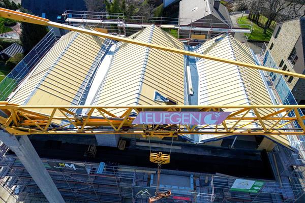 Transformation en centre résidentiel et de santé ©roofland.com