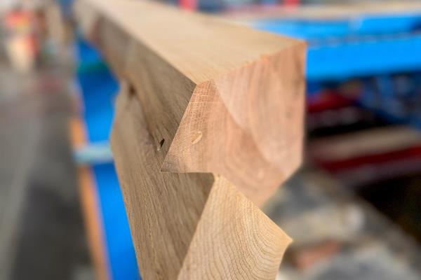 Dachkonstruktion aus Eichenholz ©Roofland.com