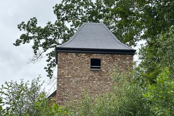 Dachkonstruktion aus Eichenholz ©Roofland.com