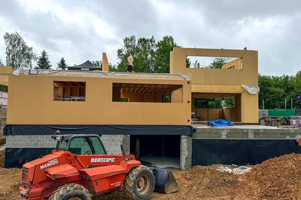 Holzrahmenbau mit hoher Vorfertigung ©roofland.com