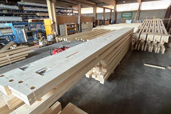 Industriehallen in Holz-Systembauweise ©roofland.com